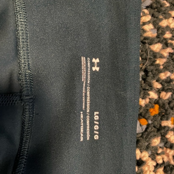 COPY - Women’s Under Armour Compression Tight - Picture 3 of 3